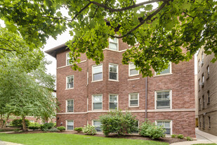 632 Hinman in Evanston, IL - Foto de edificio - Building Photo