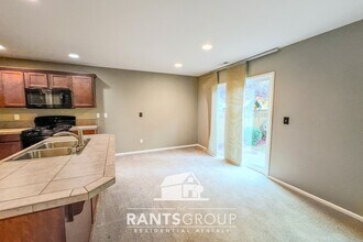 6733 Blade St SE in Lacey, WA - Building Photo - Building Photo