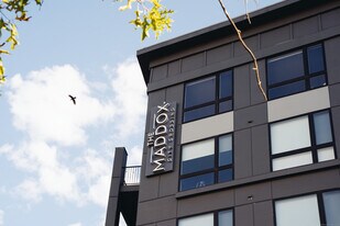 240 Congress Ave in New Haven, CT - Building Photo