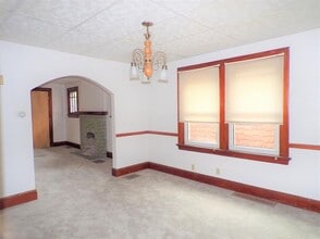 5600 Rhode Island Ave in Norwood, OH - Building Photo - Building Photo