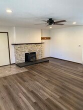 525 NE Revere Ave in Bend, OR - Building Photo - Building Photo