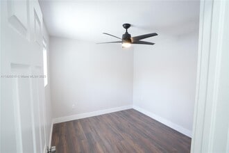14530 NW 11th Ct in Miami, FL - Building Photo - Building Photo