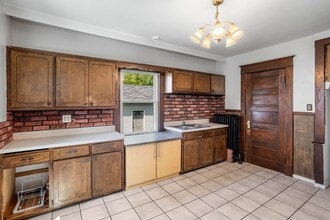 123 N Maple Ave in Green Bay, WI - Building Photo - Building Photo