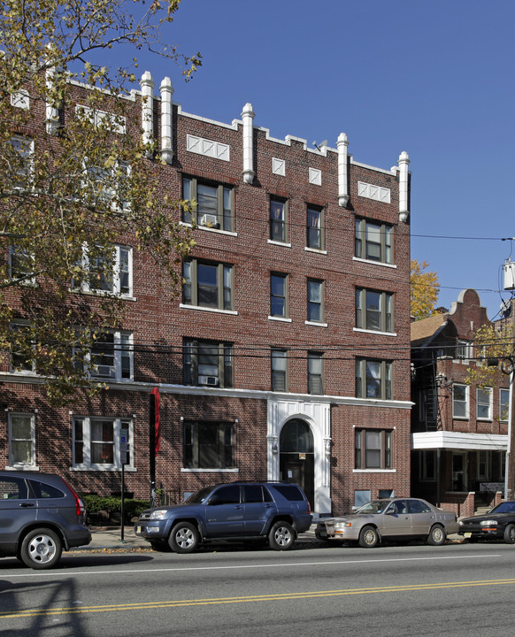 1995 John F Kennedy Blvd in Jersey City, NJ - Foto de edificio