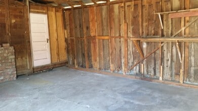 1406 W 11th St in Alturas, CA - Building Photo - Building Photo