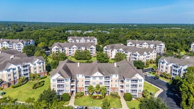 13364 Beach Blvd in Jacksonville, FL - Building Photo - Building Photo
