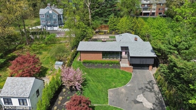 293 Wyoming Ave in Maplewood, NJ - Building Photo - Building Photo