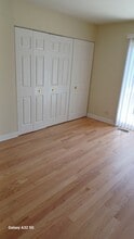 1965 Georgetown Ln in Hoffman Estates, IL - Building Photo - Building Photo