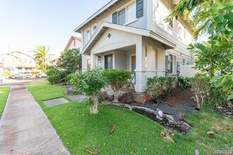 91-1050-1050 Kaihanupa St in Ewa Beach, HI - Building Photo - Building Photo