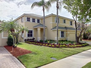 1249 Allamanda Way in Weston, FL - Building Photo - Building Photo