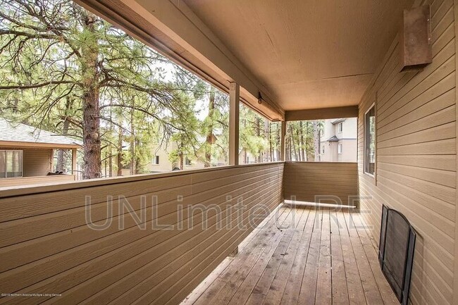 1385 W University Ave in Flagstaff, AZ - Building Photo - Building Photo