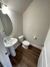 250 Netherlands Blvd in Lebanon, TN - Building Photo - Building Photo