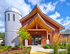 The Lodge in Marysville, WA - Foto de edificio - Building Photo