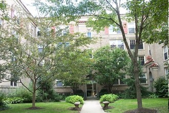 Madison Court in Cincinnati, OH - Foto de edificio - Building Photo