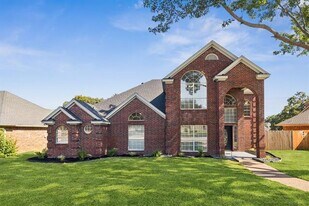 1501 Cat Mountain Trail in Keller, TX - Building Photo