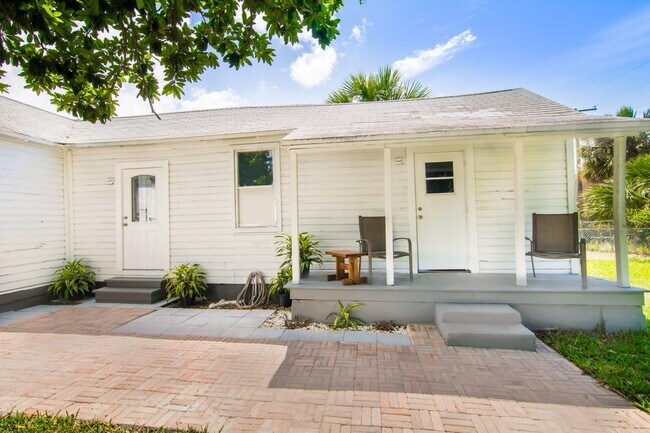 815 6th St in West Palm Beach, FL - Building Photo - Building Photo