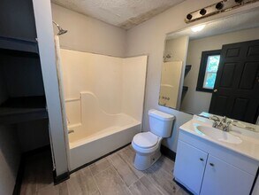 3508 Alpine St SW-Unit -3510 in Huntsville, AL - Building Photo - Building Photo