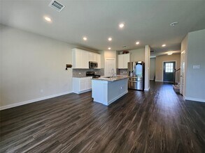 22039 Juniper Crossing Dr in Roman Forest, TX - Building Photo - Building Photo