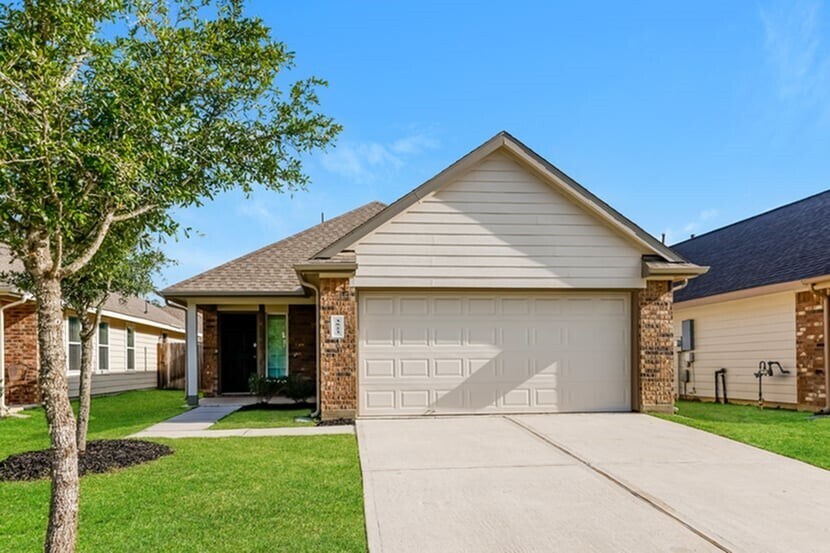 3523 Cub Dr in Conroe, TX - Foto de edificio