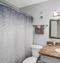 3901 Omeara Dr in Houston, TX - Building Photo - Building Photo