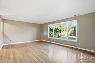 1417 NW 98th Cir in Vancouver, WA - Building Photo - Building Photo