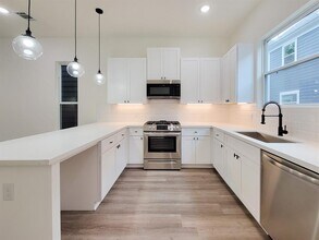 4971 Brinkman St in Houston, TX - Building Photo - Building Photo