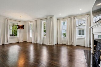 2140 Fairhaven Cir NE in Atlanta, GA - Building Photo - Building Photo