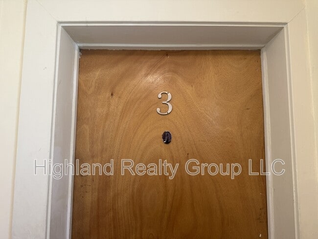 100 Spring St in Harrisburg, PA - Building Photo - Building Photo