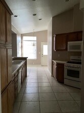 20562 Verde Vista Pkwy in California City, CA - Building Photo - Building Photo