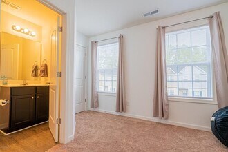 151 Beacon Woods Dr in Holly Ridge, NC - Building Photo - Building Photo