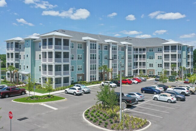Parc at Wesley Chapel in Wesley Chapel, FL - Building Photo - Building Photo