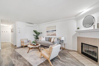 1202 Donax Ave in Imperial Beach, CA - Building Photo - Building Photo