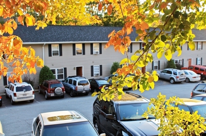 Steeplechase Hardin in Boone, NC - Building Photo