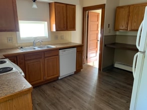 2467 3rd St in Cuyahoga Falls, OH - Building Photo - Building Photo