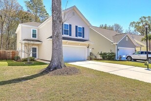 1525 Oldenburg Dr in Mount Pleasant, SC - Building Photo