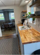 64 Norwood Ave, Unit 1 in Manchester by the Sea, MA - Building Photo - Building Photo