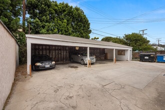 5105 W 21st St in Los Angeles, CA - Building Photo - Building Photo