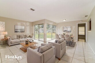 105 Alcala Dr in Kissimmee, FL - Building Photo - Building Photo