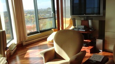 11 O'reilly Rue in Verdun, QC - Building Photo - Building Photo