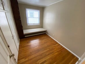 2104 Panama St in Mishawaka, IN - Foto de edificio - Building Photo