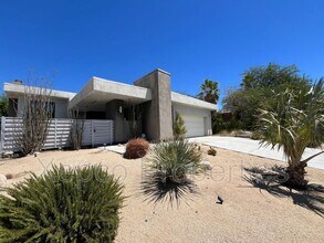 67690 El Sombrero Ln in Desert Hot Springs, CA - Building Photo - Building Photo