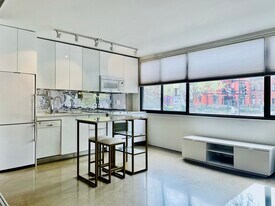 2201 L St NW, Unit 109 in Washington, DC - Building Photo