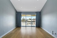 1855 Diamond St, Unit 311 in San Diego, CA - Building Photo - Building Photo