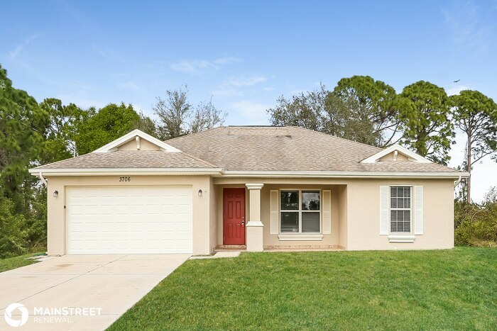 3706 9th St SW in Lehigh Acres, FL - Building Photo