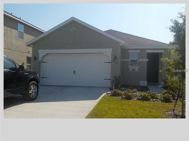 5327 San Palermo Dr in Bradenton, FL - Building Photo - Building Photo