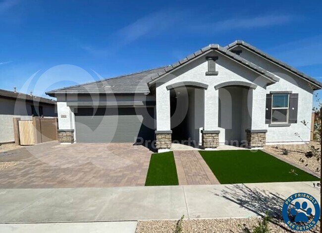 property at 23020 E Calle Luna