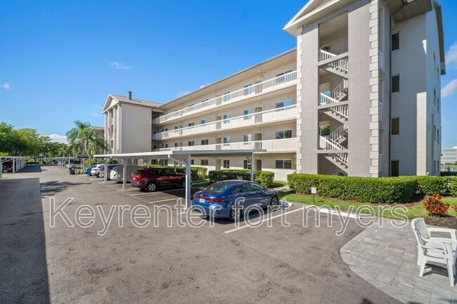 14891 Hole in 1 Cir in Ft. Myers, FL - Building Photo - Building Photo