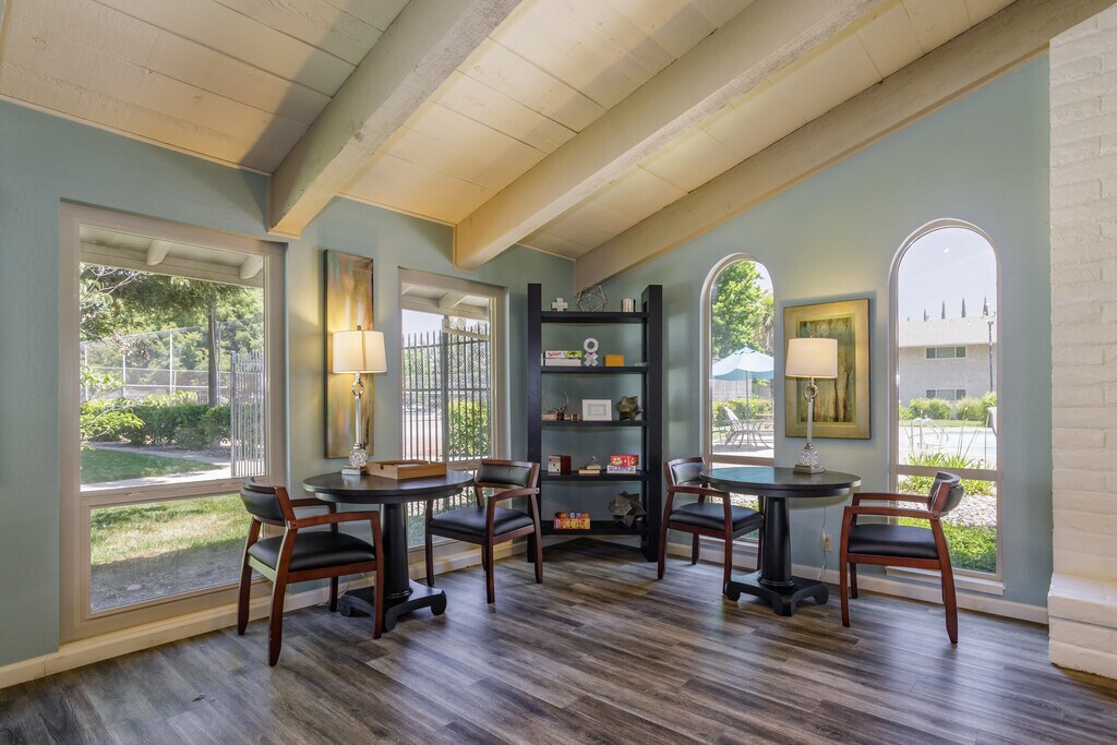 Joshua Tree Apartments in Chico, CA