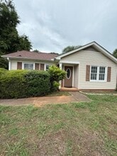 9413 Split Rail Ln in Charlotte, NC - Building Photo - Building Photo