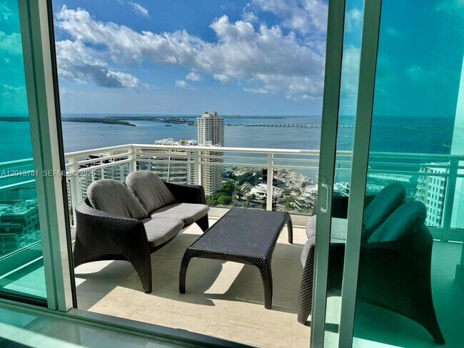 property at 900 Brickell Key Blvd
